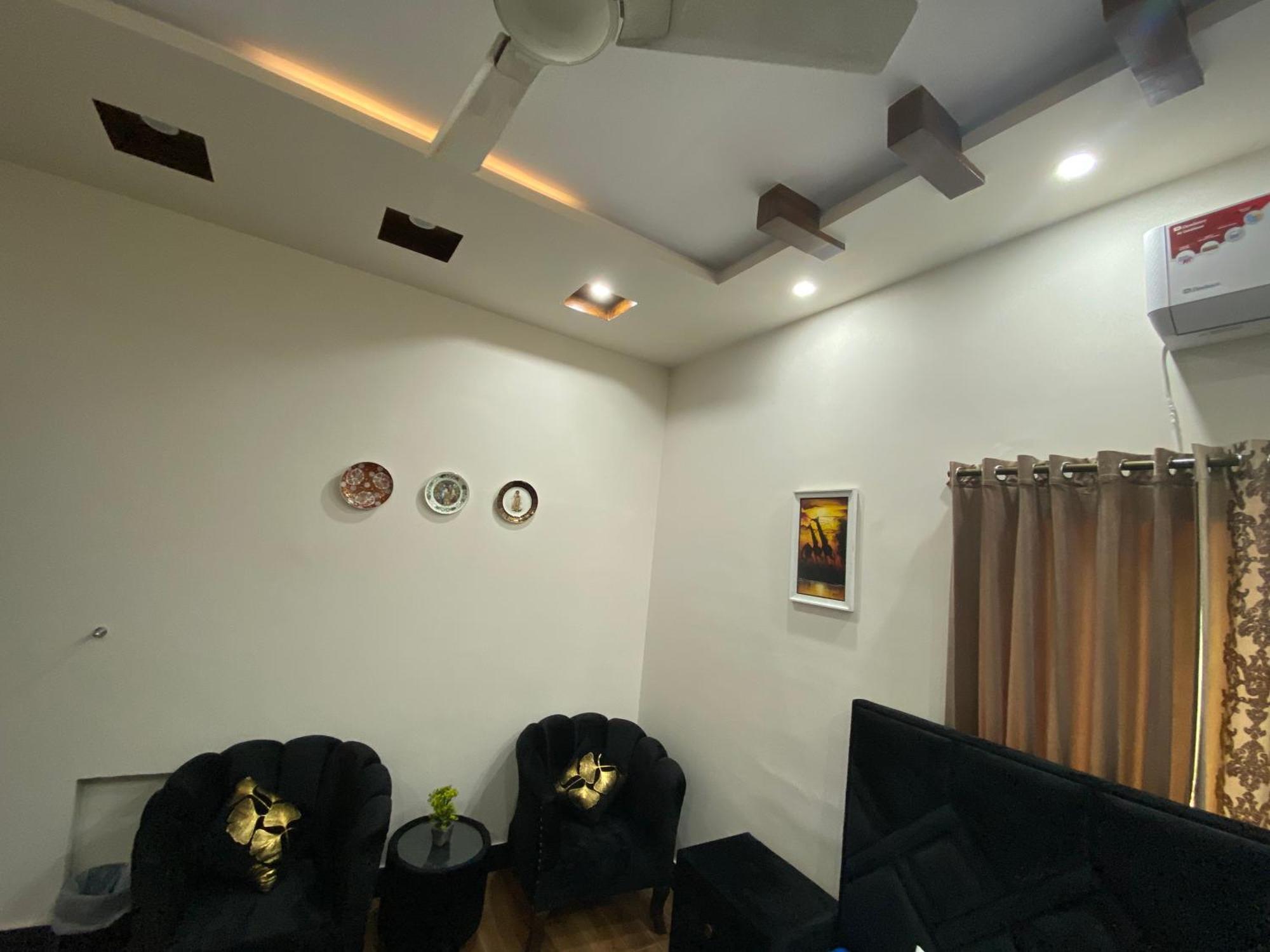 The Comfort Lodge Islamabad Eksteriør billede